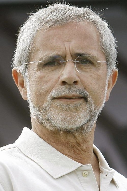 Gerd Müller as Müller