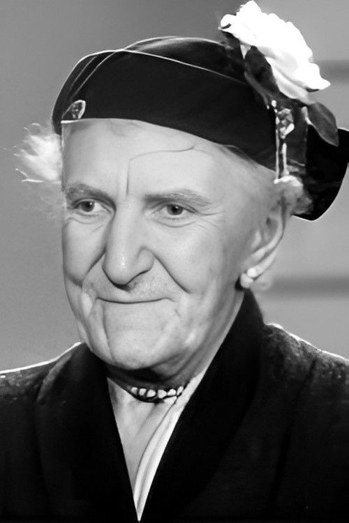 Gertrude Hoffmann as Mrs. Benson