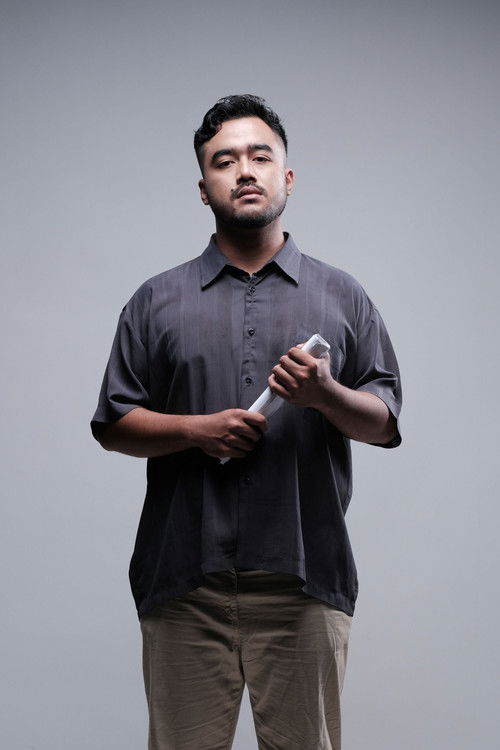 Lang Bajga as Pak Topan