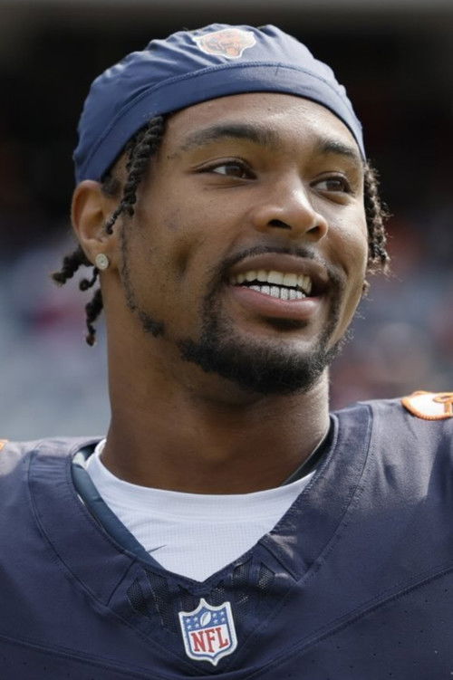 Jonathan Owens as Self