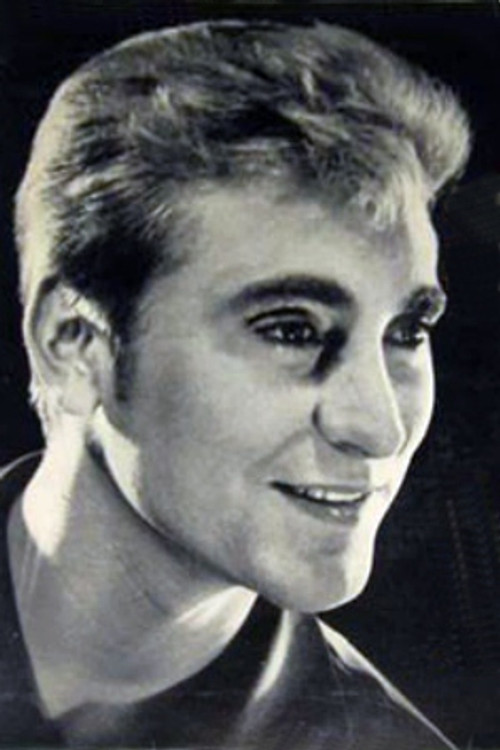 Jacques Mels as Le chanteur