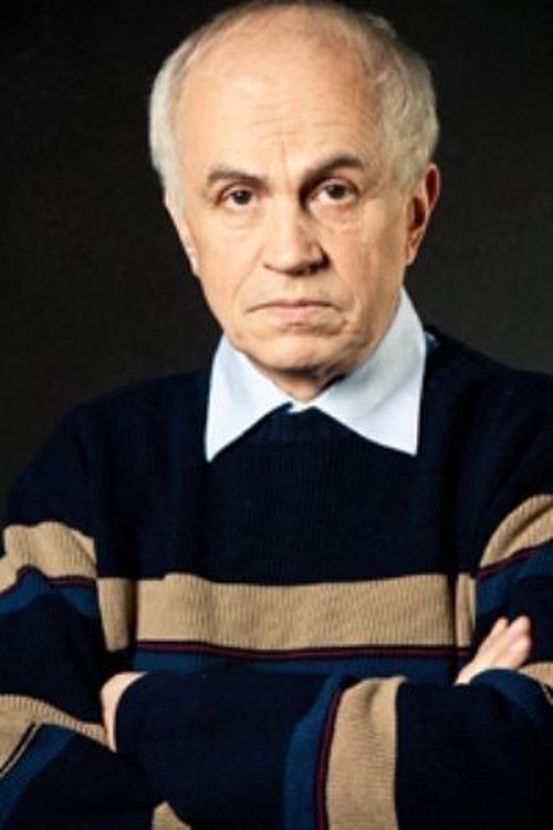 Aleksey Zolotnitskiy as Рогинский