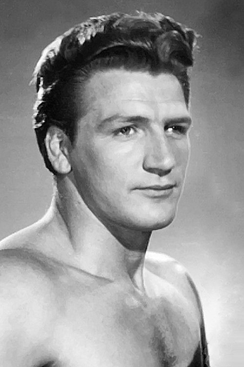 Joe Robinson as Hendrik