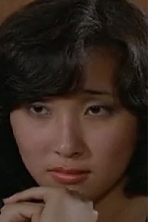 Liu Suk-Yee as Jaw's girlfriend