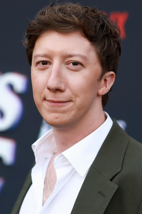 David Thompson as Byron