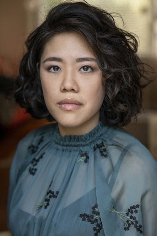 Jen Huang as Beth