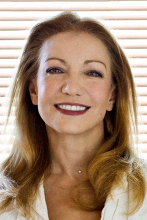 Pemi Zouni as Κυβέλη