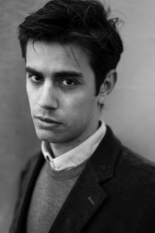 Olmo De Martino as Valerio