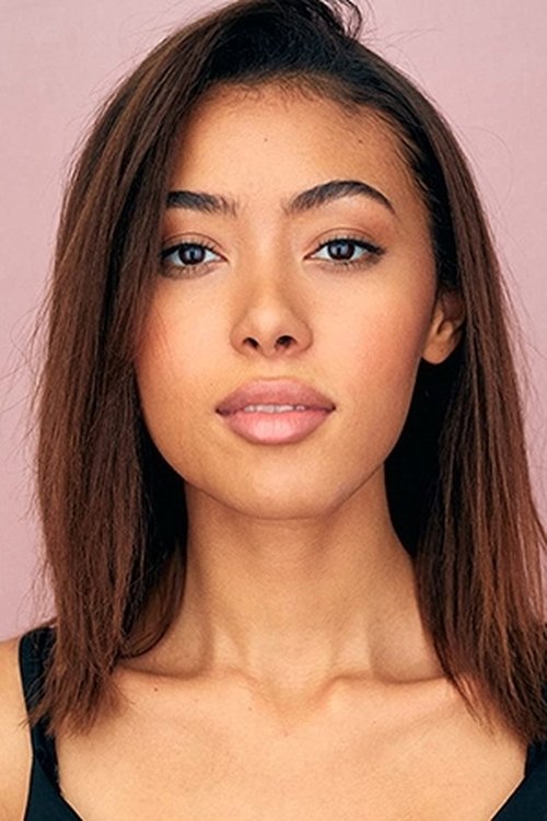 Sienna Hubert-Ross as Rosalyn 'Roz' Jackson