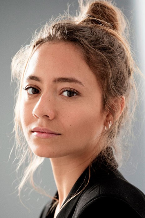 Blanca Parés as Blanca