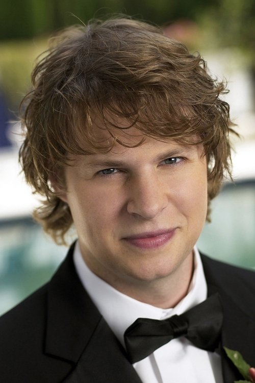 Sebastian Tillinger as Kevin