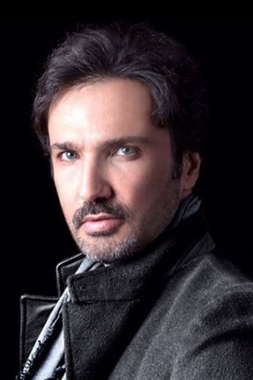 Mohammad Reza Foroutan as Manouchehr