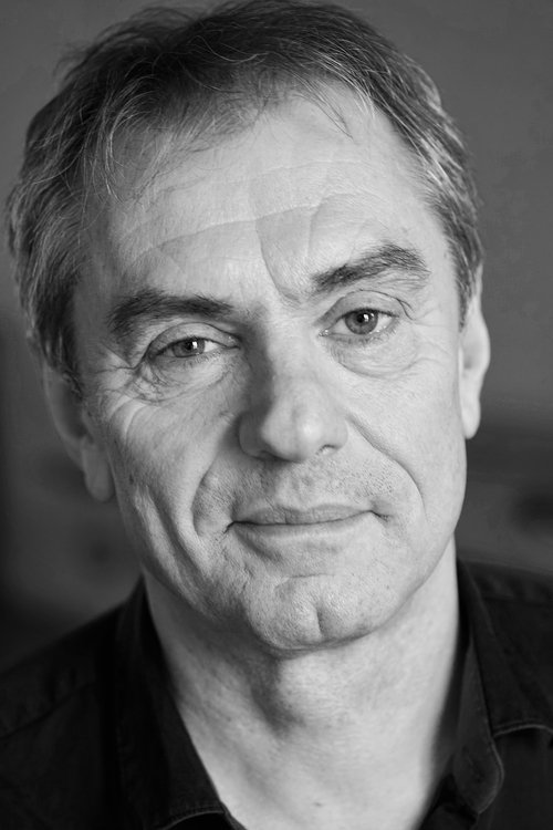 Henri Chassé as Charles