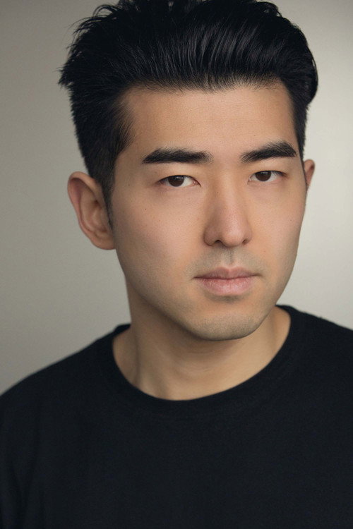 Roger King as Cheung Chun Hong