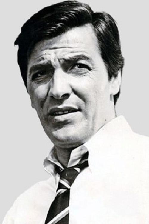 Tony Kendall as Sigurd