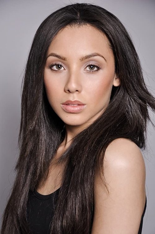 Emily Felicia Moore as Lauren Reid