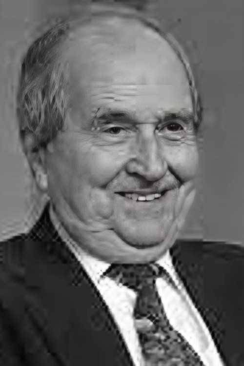 Juan Carlos Mareco as Ernesto