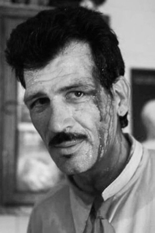 Mystic Marlow as Dick Thorton