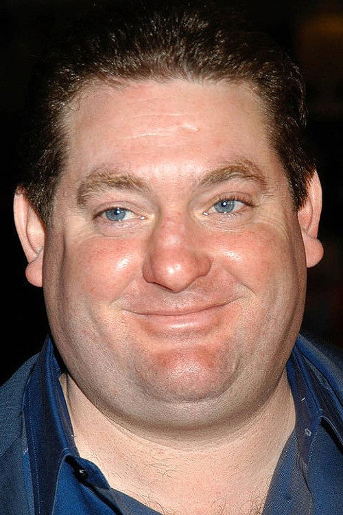 Chris Penn as Travis Brickley