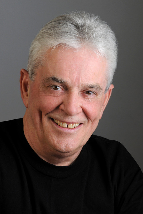 Robert Reynolds as Michael Duffield