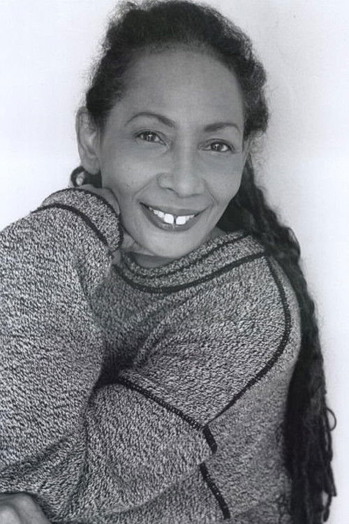 Merriana Henriq as Miss Brown