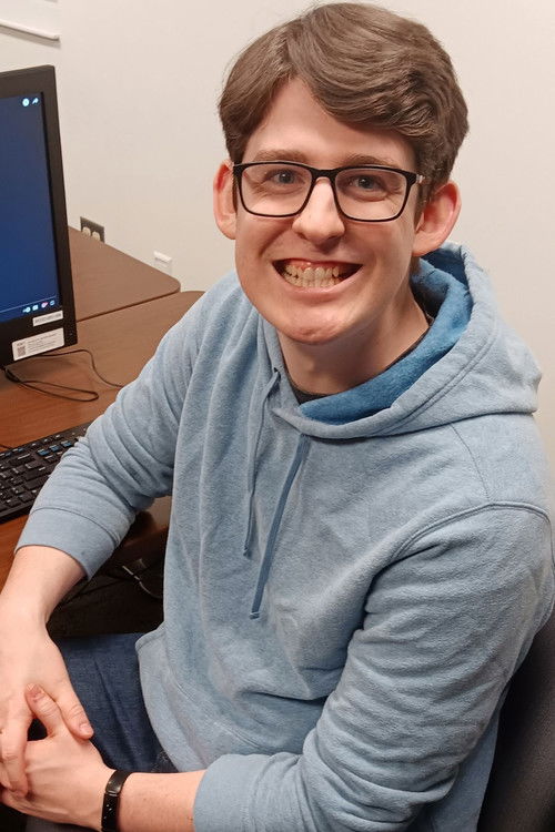 Tucker Musgrove as Derek