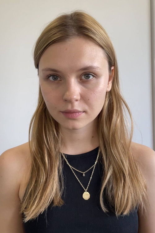 Aleksandra Sierpień as (voice)