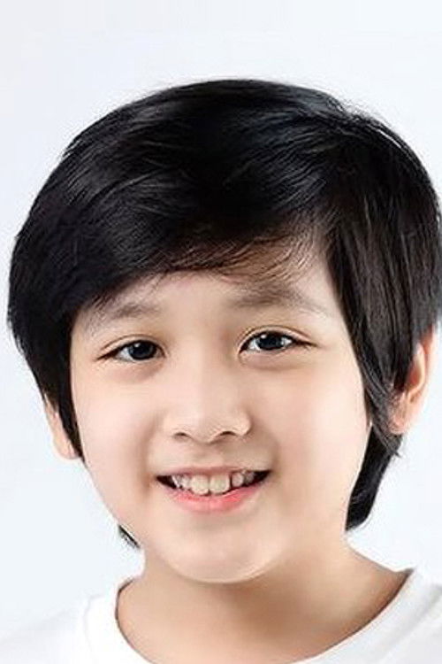 Nantapat Apiwat as Nut [Young]