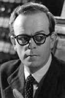 Lloyd Lamble as Inspector Flynn