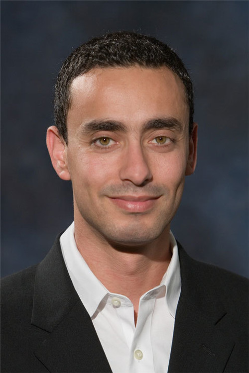 Emeal Zwayne as Speaker