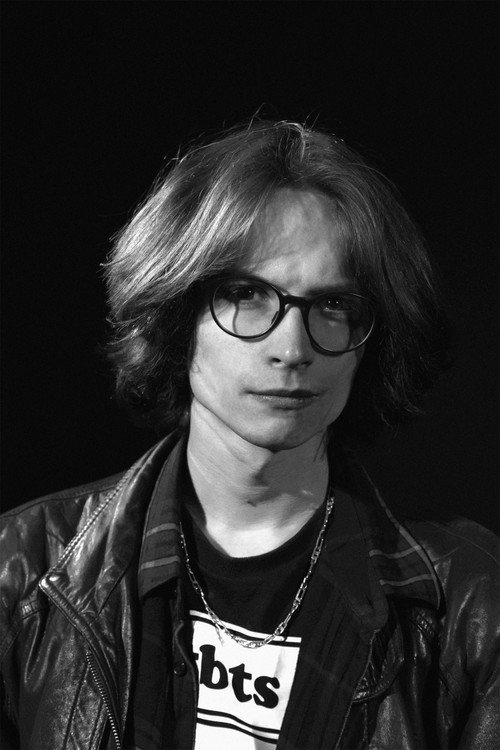 George Williams as Corpse (uncredited)