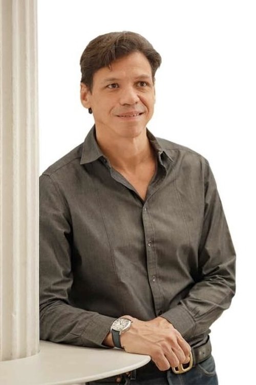 Frank Spano as Indio