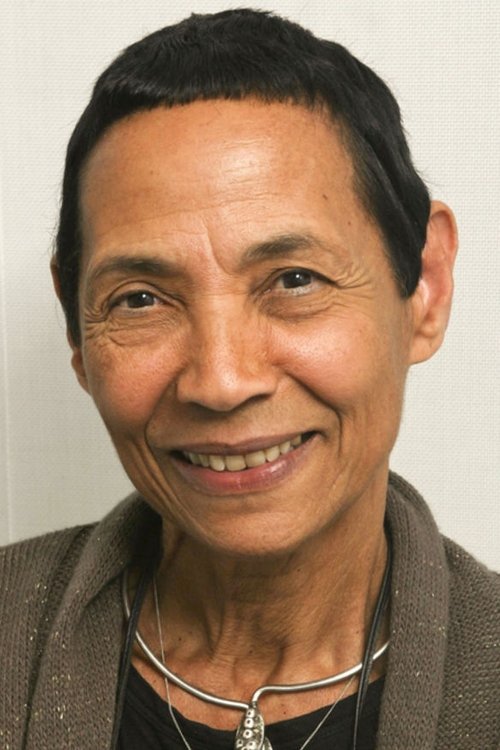 Maddly Bamy as Madly