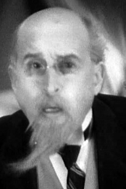 Léon Lorin as Le vieux monsieur sourd