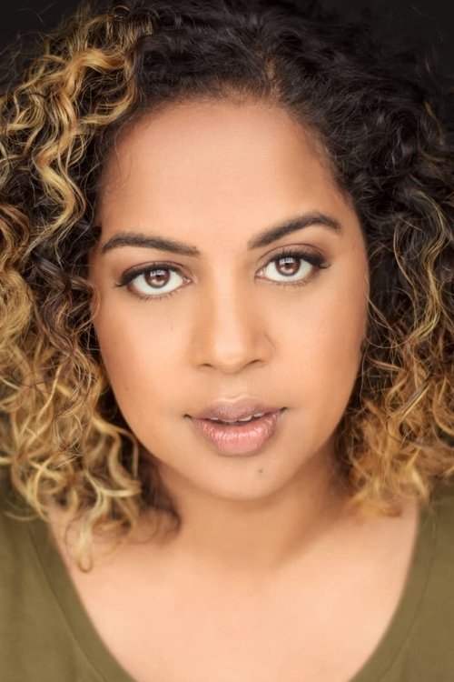 Marika Siewert as Rosa