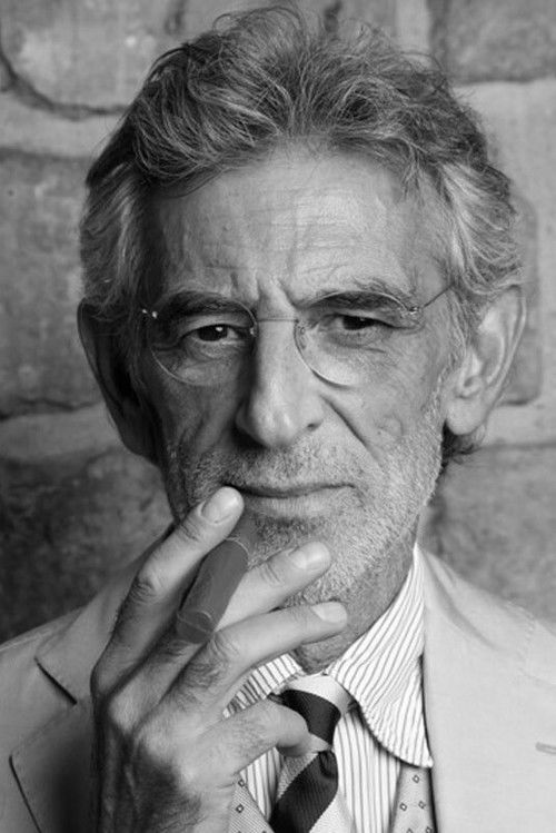 Gavino Dessi as Marco Scavarda