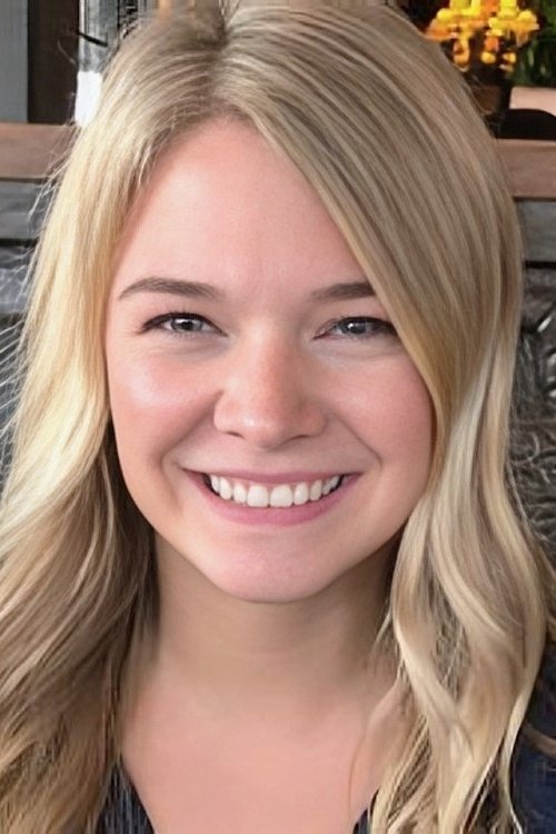 Kaitlyn Squires as Sandra