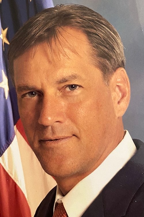 Bill McMurray as Self - Retired FBI Agent: International Corruption Squad