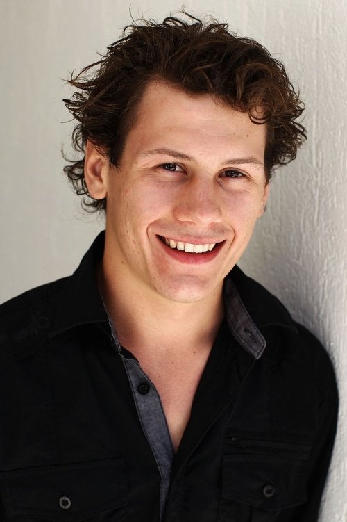 Lucas Pittaway as Kyle Jefferies