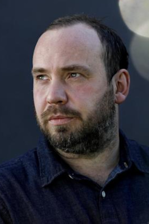 Valdimar Jóhannsson as The Groom