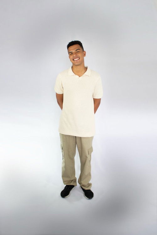 Yan Xavier as Gustavo