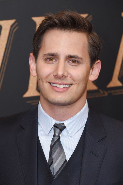 Benj Pasek as Performer
