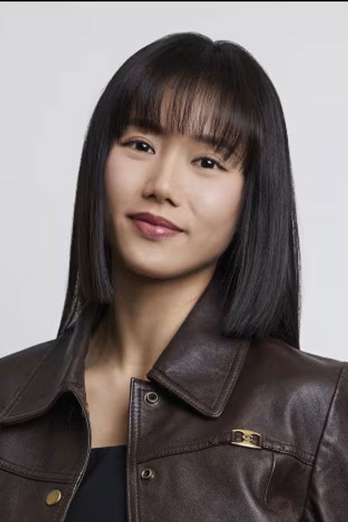 Gladys Bay as Zhong Baobei