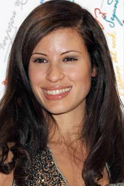 Micaela Nevárez as Marta