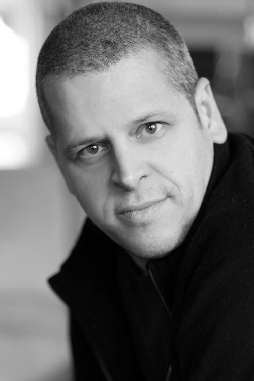 Claude Despins as Richard