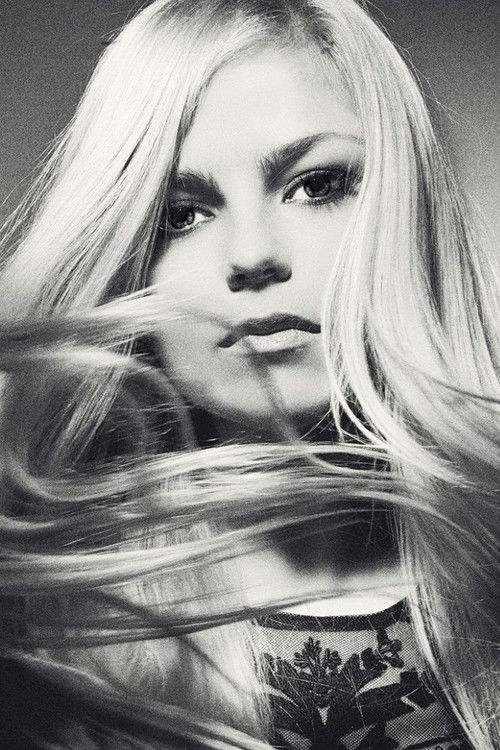 Margrét Asta as Anna