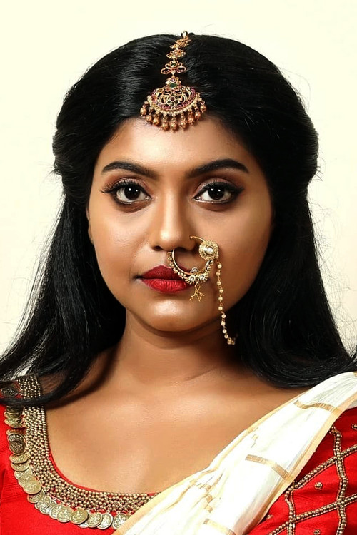 Sruthi Jayan as Auto driver