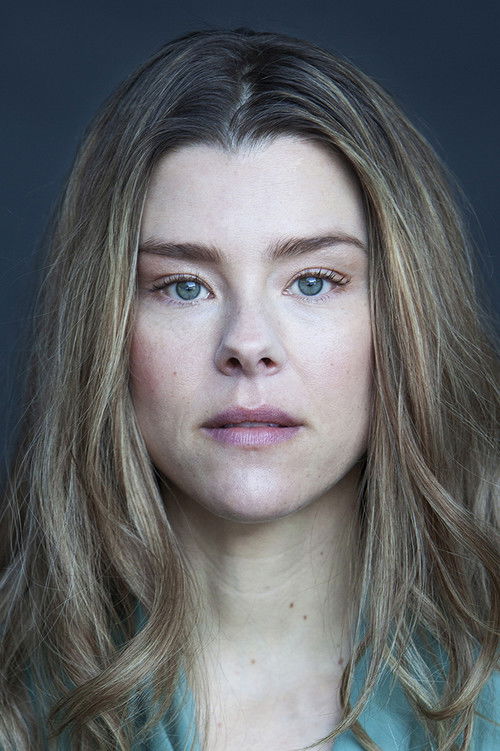 Sascha Zacharias as Natasha