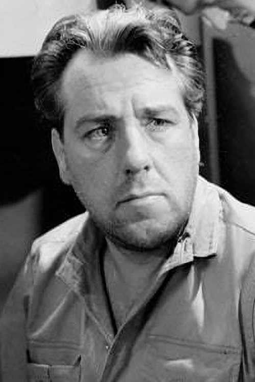 Ko van Dijk as Inspector Joop de Heer