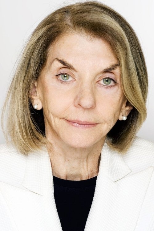 Jennifer Hagan as Manette